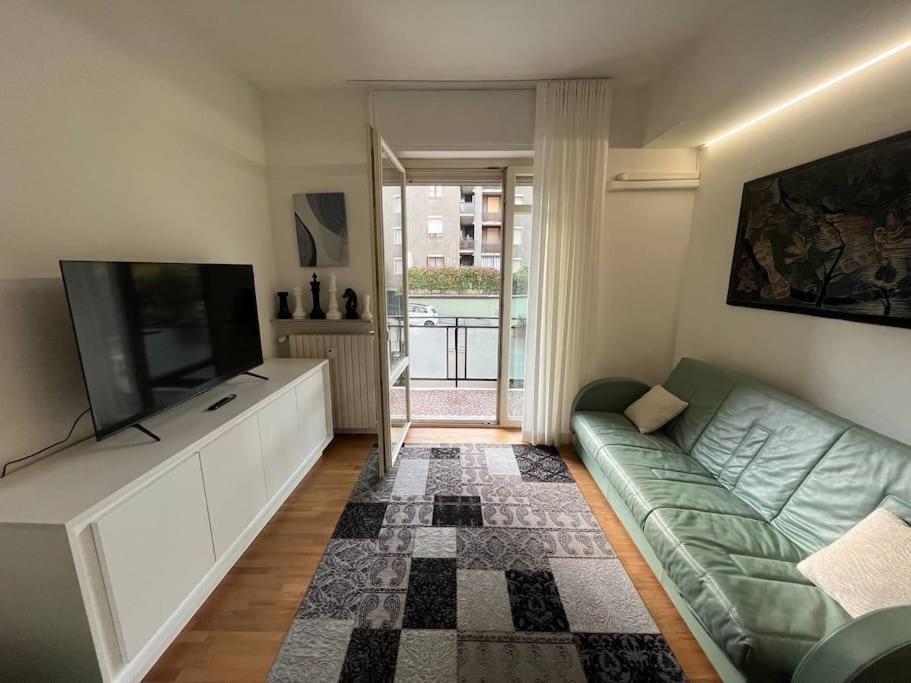 Appartamento Spazioso In Centro Piacenza Exterior foto
